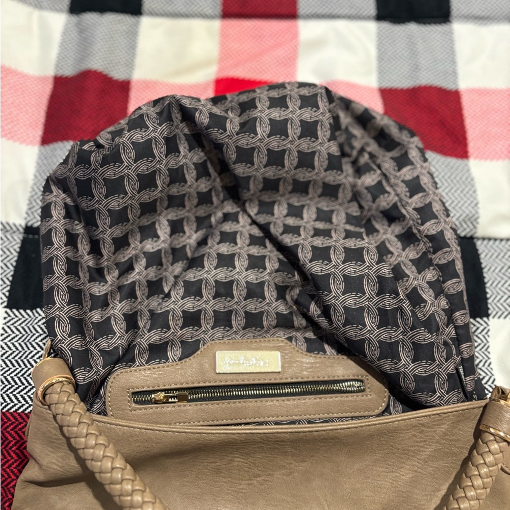 Elegant, boho shoulder bag. - Picture 5 of 15